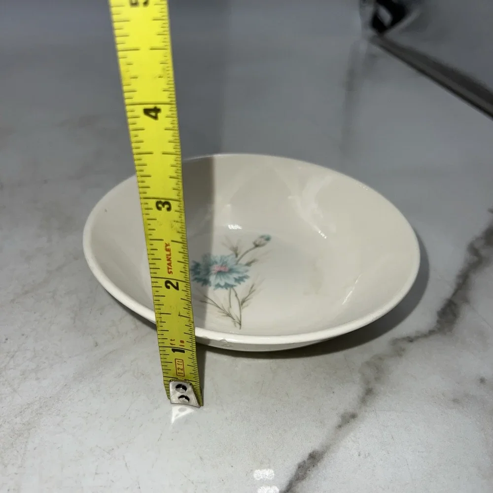 VTG Taylor Smith Taylor Bowls Bountonniere 